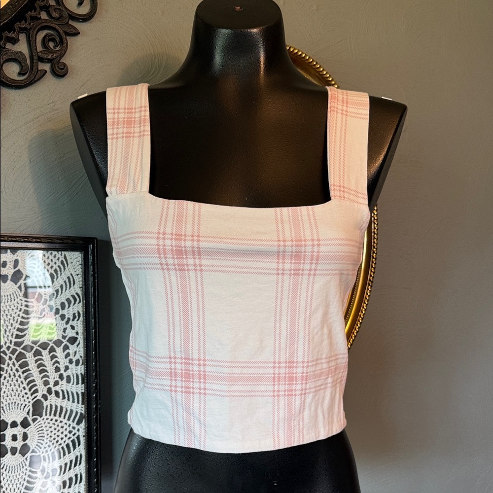 Rue21 Pink & White Plaid Square-Neck Crop Top